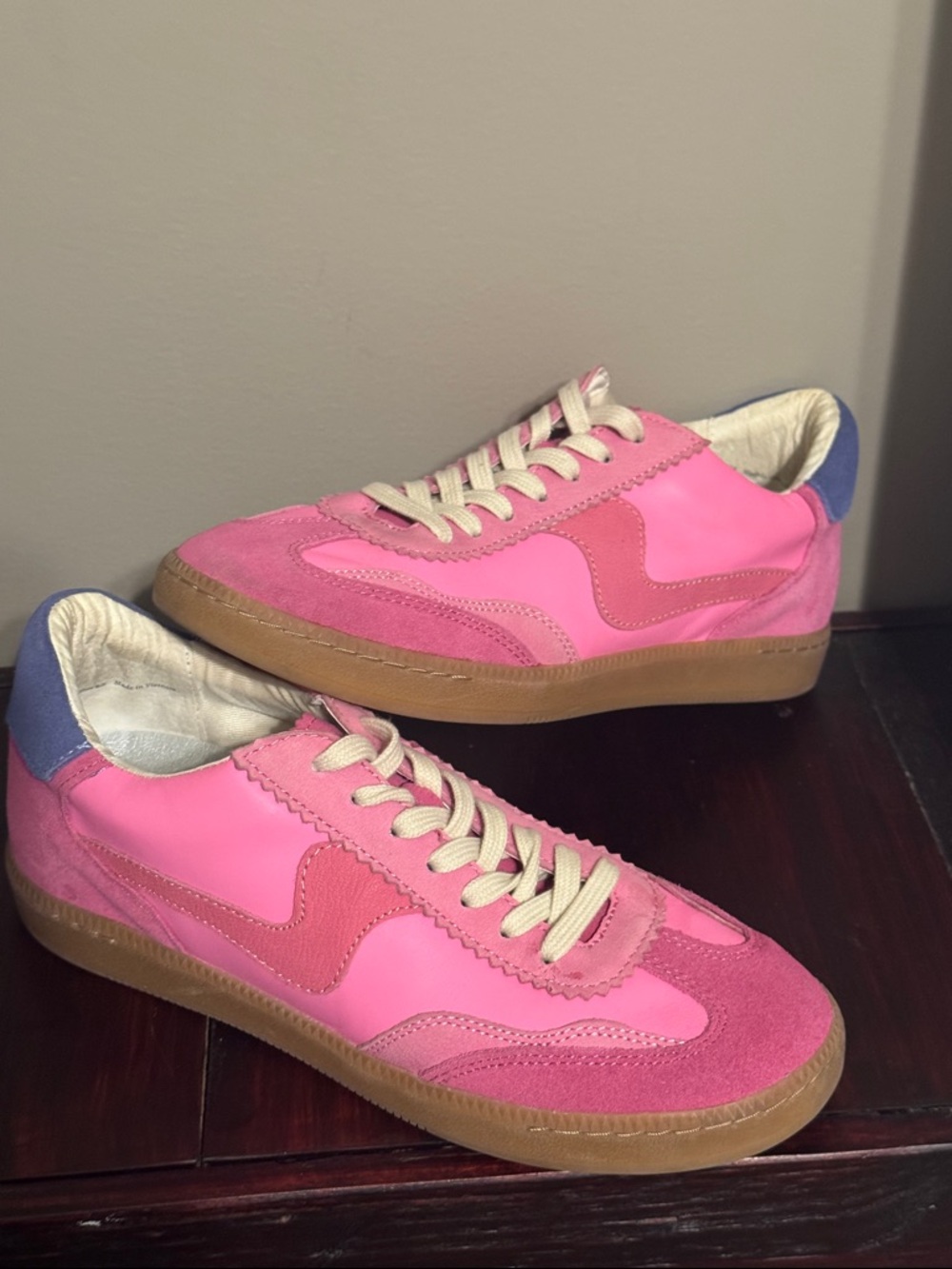 Dolce Vita Sneakers – Size 8.5 – Pink Multi Suede & Leather